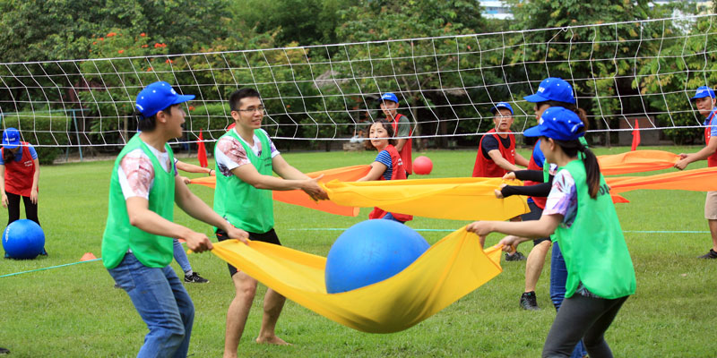 Contoh Games Team Building